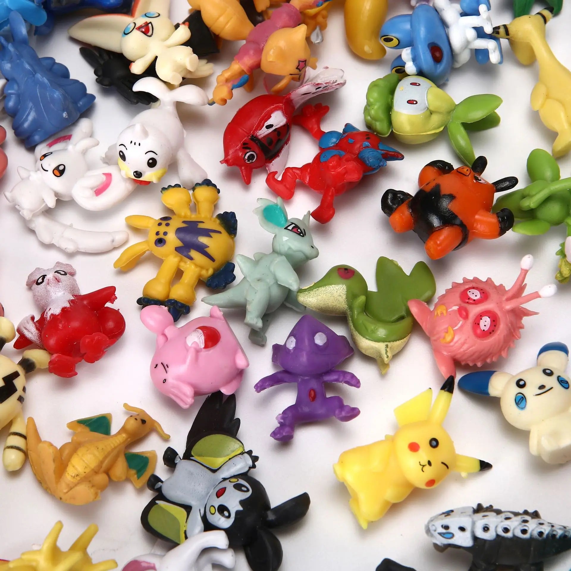 144 PCS, figuras Pokémon