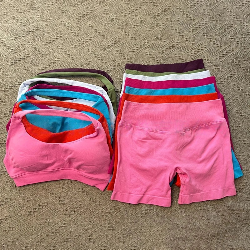 Conjunto Deportivo de Yoga para mujer - Top y Short de Alta Compresión